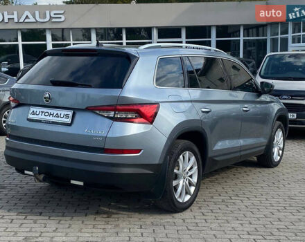 Шкода Kodiaq 2017 у Житомирі на Automoto.ua Сірий Шкода Kodiaq, об'ємом двигуна 1.97 л та пробігом 299 тис. км за 24400 $, фото 5 на Automoto.ua
