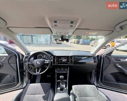 Серый Шкода Kodiaq, объемом двигателя 1.97 л и пробегом 149 тыс. км за 25400 $, фото 14 на Automoto.ua