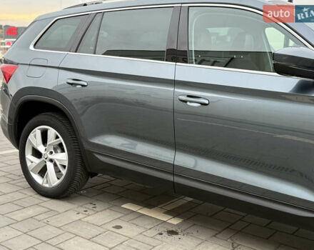 Сірий Шкода Kodiaq, об'ємом двигуна 2 л та пробігом 220 тис. км за 25750 $, фото 27 на Automoto.ua