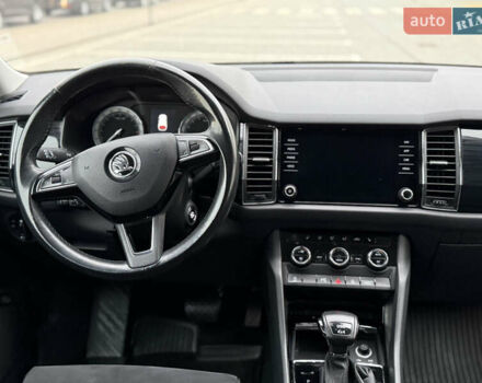 Сірий Шкода Kodiaq, об'ємом двигуна 2 л та пробігом 220 тис. км за 25750 $, фото 66 на Automoto.ua