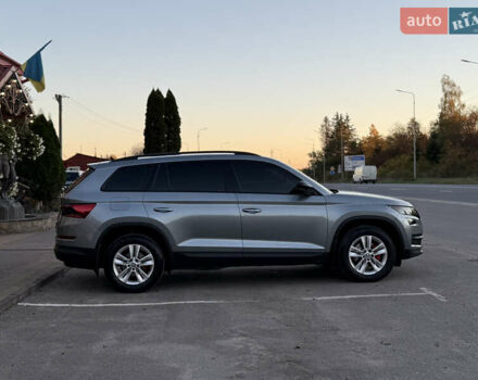 Серый Шкода Kodiaq, объемом двигателя 1.97 л и пробегом 121 тыс. км за 26450 $, фото 11 на Automoto.ua