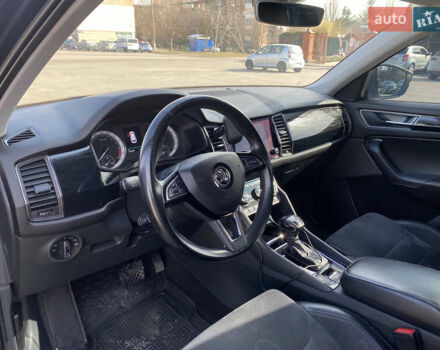 Серый Шкода Kodiaq, объемом двигателя 1.97 л и пробегом 180 тыс. км за 26000 $, фото 20 на Automoto.ua