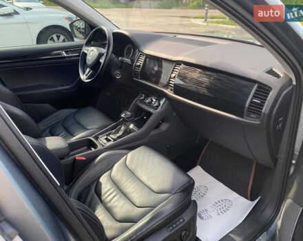 Сірий Шкода Kodiaq, об'ємом двигуна 1.97 л та пробігом 299 тис. км за 23400 $, фото 9 на Automoto.ua