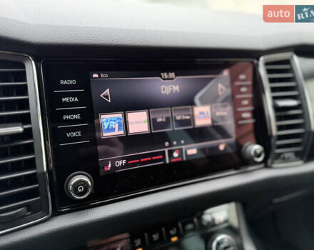 Сірий Шкода Kodiaq, об'ємом двигуна 2 л та пробігом 220 тис. км за 25750 $, фото 75 на Automoto.ua