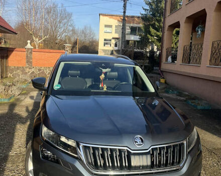 Серый Шкода Kodiaq, объемом двигателя 1.97 л и пробегом 250 тыс. км за 26500 $, фото 1 на Automoto.ua