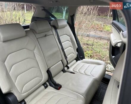 Серый Шкода Kodiaq, объемом двигателя 1.97 л и пробегом 214 тыс. км за 23999 $, фото 14 на Automoto.ua