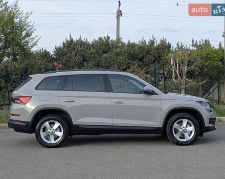Серый Шкода Kodiaq, объемом двигателя 2 л и пробегом 220 тыс. км за 23999 $, фото 14 на Automoto.ua