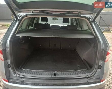 Серый Шкода Kodiaq, объемом двигателя 1.98 л и пробегом 230 тыс. км за 21000 $, фото 14 на Automoto.ua