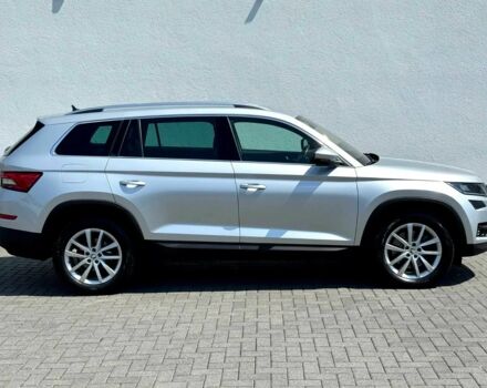 Шкода Kodiaq 2018 у Києві на Automoto.ua Сірий Шкода Kodiaq, об'ємом двигуна 2 л та пробігом 50 тис. км за 8000 $, фото 6 на Automoto.ua