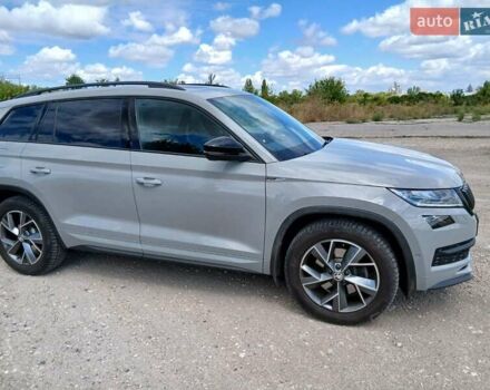 Шкода Kodiaq 2018 в Одессе на Automoto.ua Серый Шкода Kodiaq, объемом двигателя 1.97 л и пробегом 220 тыс. км за 27300 $, фото 8 на Automoto.ua