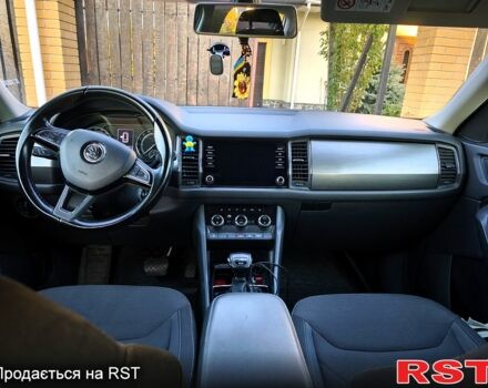 Сірий Шкода Kodiaq, об'ємом двигуна 2 л та пробігом 180 тис. км за 21850 $, фото 11 на Automoto.ua