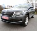 Серый Шкода Kodiaq, объемом двигателя 2 л и пробегом 157 тыс. км за 27150 $, фото 2 на Automoto.ua