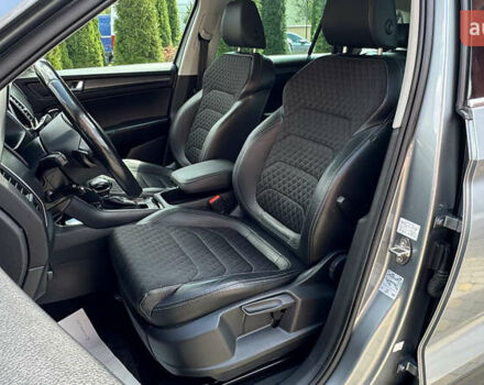 Серый Шкода Kodiaq, объемом двигателя 1.97 л и пробегом 186 тыс. км за 25500 $, фото 136 на Automoto.ua