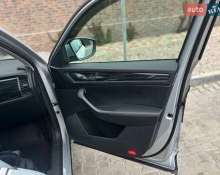 Серый Шкода Kodiaq, объемом двигателя 1.98 л и пробегом 38 тыс. км за 29999 $, фото 13 на Automoto.ua