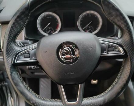 Серый Шкода Kodiaq, объемом двигателя 1.97 л и пробегом 243 тыс. км за 28700 $, фото 11 на Automoto.ua