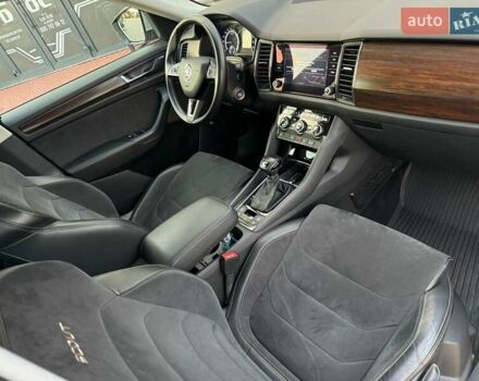 Сірий Шкода Kodiaq, об'ємом двигуна 2 л та пробігом 150 тис. км за 28999 $, фото 55 на Automoto.ua