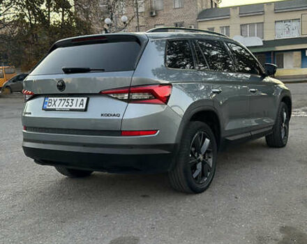 Серый Шкода Kodiaq, объемом двигателя 1.97 л и пробегом 231 тыс. км за 27850 $, фото 2 на Automoto.ua