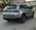 Серый Шкода Kodiaq, объемом двигателя 1.97 л и пробегом 231 тыс. км за 27850 $, фото 2 на Automoto.ua