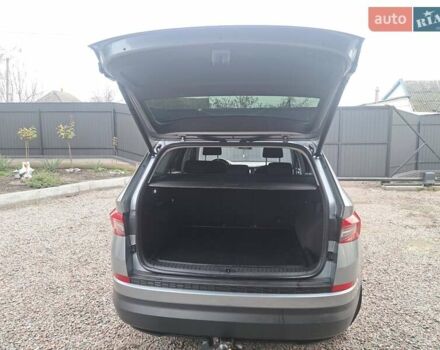 Серый Шкода Kodiaq, объемом двигателя 1.98 л и пробегом 230 тыс. км за 21000 $, фото 10 на Automoto.ua