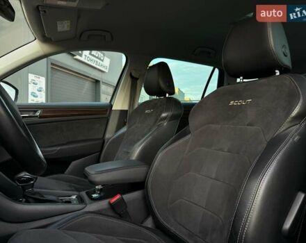 Сірий Шкода Kodiaq, об'ємом двигуна 2 л та пробігом 150 тис. км за 28999 $, фото 39 на Automoto.ua