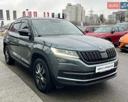 Серый Шкода Kodiaq, объемом двигателя 1.98 л и пробегом 86 тыс. км за 26910 $, фото 3 на Automoto.ua