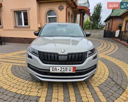 Серый Шкода Kodiaq, объемом двигателя 1.97 л и пробегом 193 тыс. км за 30700 $, фото 4 на Automoto.ua