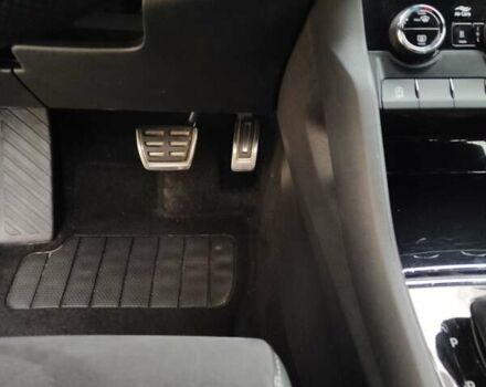 Серый Шкода Kodiaq, объемом двигателя 1.97 л и пробегом 243 тыс. км за 28700 $, фото 17 на Automoto.ua