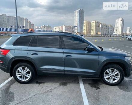 Сірий Шкода Kodiaq, об'ємом двигуна 1.97 л та пробігом 175 тис. км за 21500 $, фото 7 на Automoto.ua