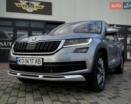 Сірий Шкода Kodiaq, об'ємом двигуна 2 л та пробігом 150 тис. км за 28999 $, фото 2 на Automoto.ua