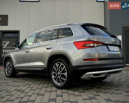 Сірий Шкода Kodiaq, об'ємом двигуна 2 л та пробігом 150 тис. км за 28999 $, фото 30 на Automoto.ua