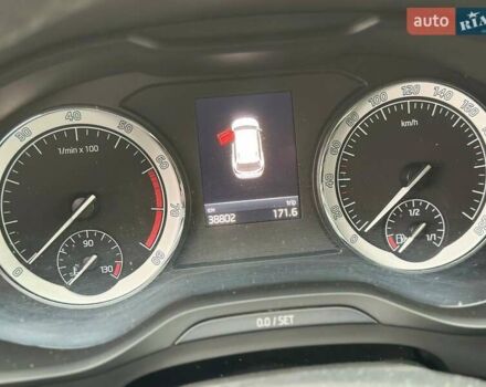 Серый Шкода Kodiaq, объемом двигателя 1.98 л и пробегом 38 тыс. км за 29999 $, фото 11 на Automoto.ua