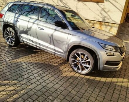 Серый Шкода Kodiaq, объемом двигателя 2 л и пробегом 245 тыс. км за 28500 $, фото 5 на Automoto.ua