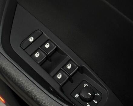 Серый Шкода Kodiaq, объемом двигателя 2 л и пробегом 227 тыс. км за 27800 $, фото 18 на Automoto.ua