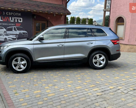 Серый Шкода Kodiaq, объемом двигателя 1.97 л и пробегом 186 тыс. км за 25500 $, фото 6 на Automoto.ua