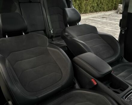 Серый Шкода Kodiaq, объемом двигателя 2 л и пробегом 227 тыс. км за 27800 $, фото 16 на Automoto.ua