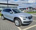 Серый Шкода Kodiaq, объемом двигателя 1.97 л и пробегом 160 тыс. км за 28700 $, фото 4 на Automoto.ua