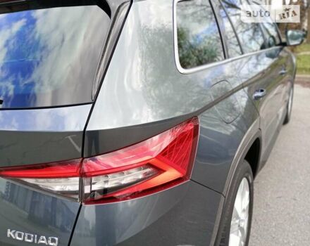 Сірий Шкода Kodiaq, об'ємом двигуна 2 л та пробігом 157 тис. км за 27150 $, фото 20 на Automoto.ua