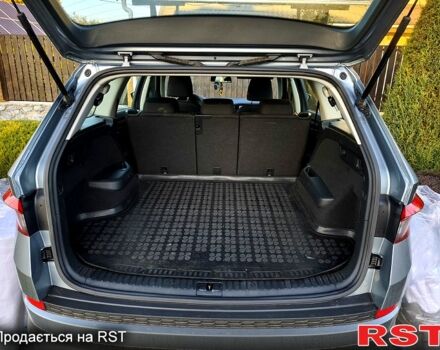 Сірий Шкода Kodiaq, об'ємом двигуна 2 л та пробігом 180 тис. км за 21850 $, фото 8 на Automoto.ua