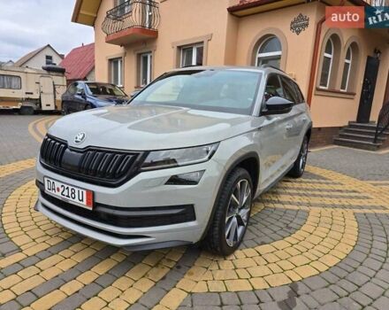 Серый Шкода Kodiaq, объемом двигателя 1.97 л и пробегом 193 тыс. км за 30700 $, фото 12 на Automoto.ua
