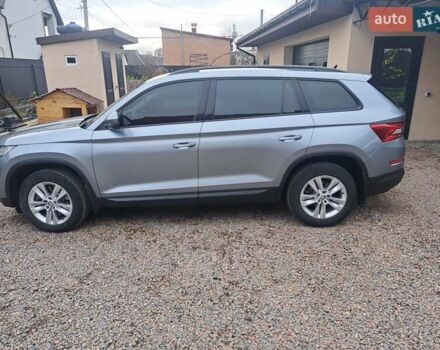 Серый Шкода Kodiaq, объемом двигателя 1.98 л и пробегом 230 тыс. км за 21000 $, фото 3 на Automoto.ua