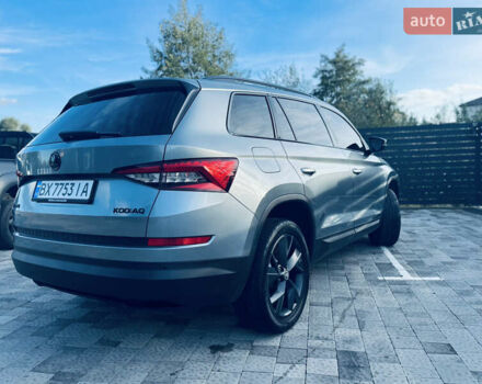 Серый Шкода Kodiaq, объемом двигателя 1.97 л и пробегом 235 тыс. км за 24444 $, фото 2 на Automoto.ua