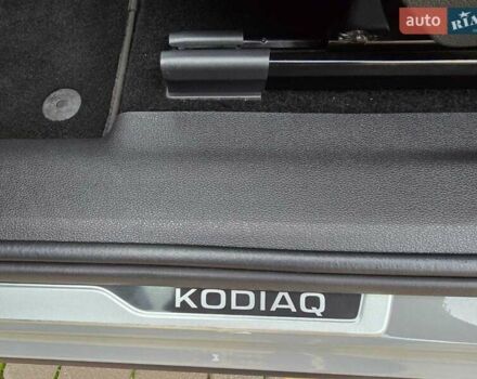 Серый Шкода Kodiaq, объемом двигателя 1.97 л и пробегом 193 тыс. км за 30700 $, фото 26 на Automoto.ua