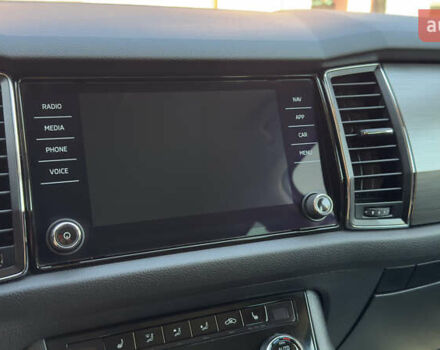 Серый Шкода Kodiaq, объемом двигателя 1.97 л и пробегом 186 тыс. км за 25500 $, фото 49 на Automoto.ua