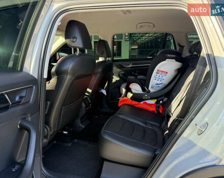 Серый Шкода Kodiaq, объемом двигателя 1.97 л и пробегом 215 тыс. км за 29700 $, фото 22 на Automoto.ua