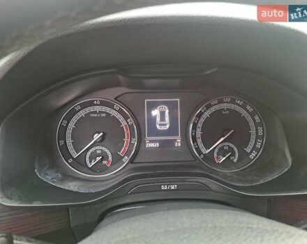 Серый Шкода Kodiaq, объемом двигателя 1.98 л и пробегом 230 тыс. км за 21000 $, фото 15 на Automoto.ua