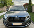 Серый Шкода Kodiaq, объемом двигателя 2 л и пробегом 53 тыс. км за 33800 $, фото 1 на Automoto.ua