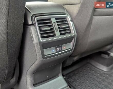 Серый Шкода Kodiaq, объемом двигателя 2 л и пробегом 220 тыс. км за 23999 $, фото 38 на Automoto.ua