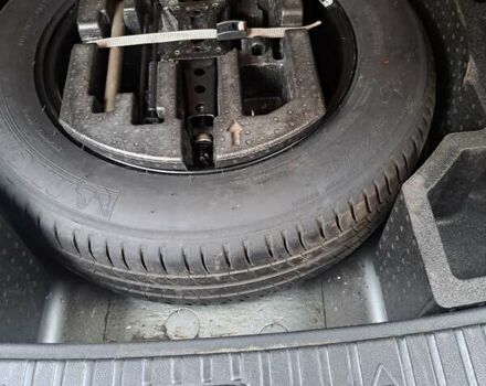 Серый Шкода Kodiaq, объемом двигателя 1.98 л и пробегом 230 тыс. км за 21000 $, фото 16 на Automoto.ua