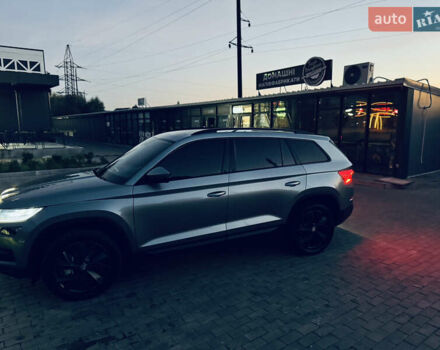 Серый Шкода Kodiaq, объемом двигателя 1.97 л и пробегом 236 тыс. км за 23999 $, фото 1 на Automoto.ua