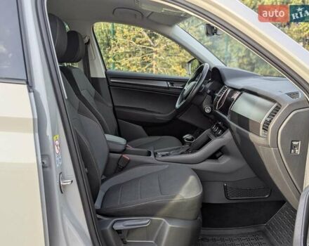 Серый Шкода Kodiaq, объемом двигателя 2 л и пробегом 220 тыс. км за 23999 $, фото 24 на Automoto.ua